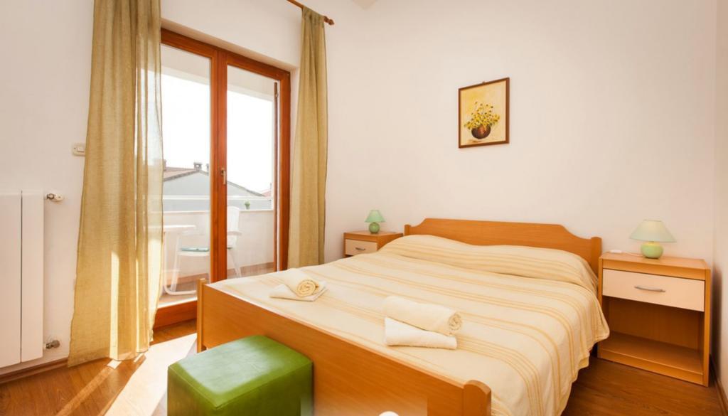 Apartments Hrvatin Ровин Екстериор снимка